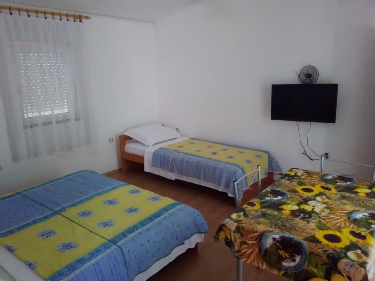 Apartmani Kovacic 무르테르 외부 사진